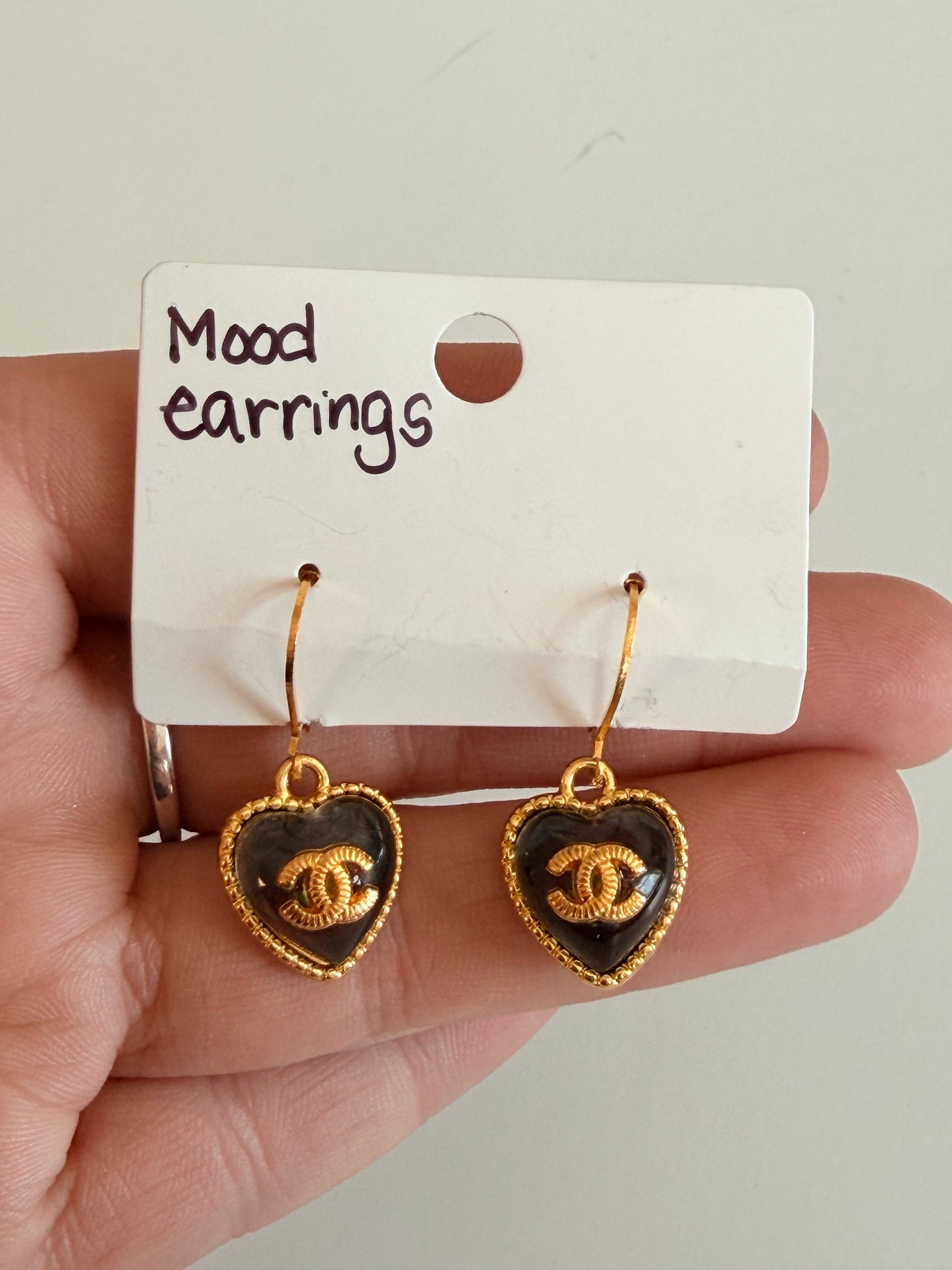 CC gold mood earrings